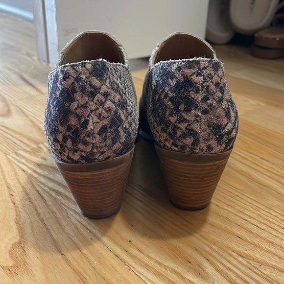 Lucky brand booties - Picture 3 of 3
